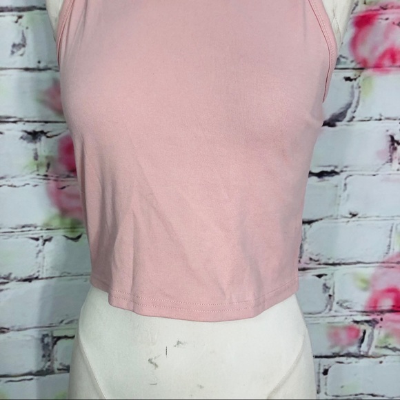 🔥5/25 sale🔥 KISS one halter tank top - Picture 6 of 8